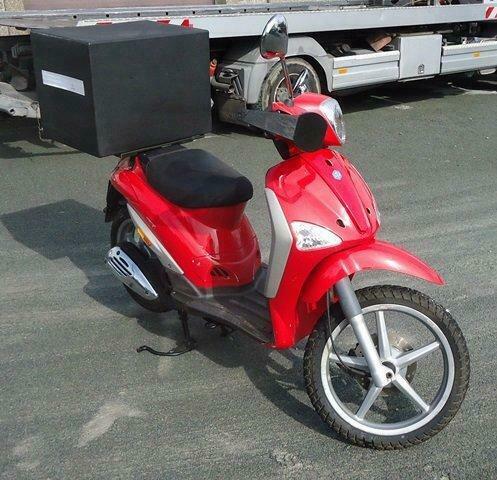 Piaggio liberty met pizzakoffer, 49 cm³, Classe B (45 km/h), Enlèvement, Utilisé