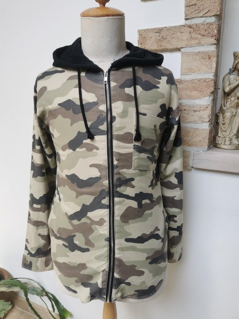 Sweater met kap en rits van Divided, Ophalen of Verzenden, Zo goed als nieuw, Maat 36 (S)