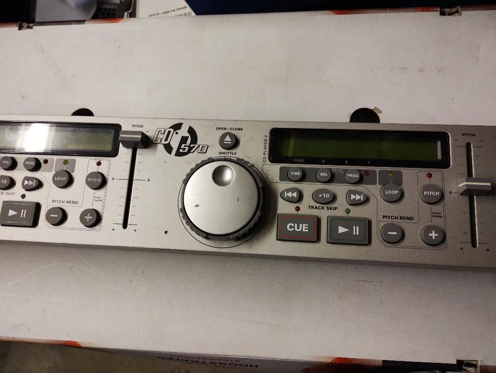 CD-570 controller voor cd speler( zonder twin ), Ophalen, Gebruikt