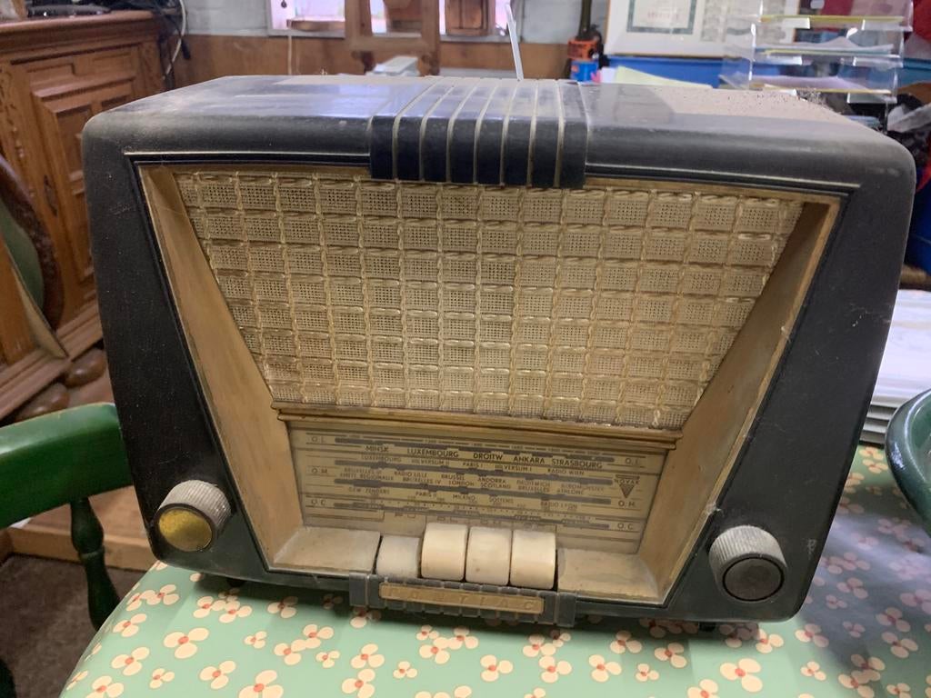 Radio Pontiac 551 Novak “1956” bakeliet, Enlèvement ou Envoi, Ne fonctionne pas, Autres types