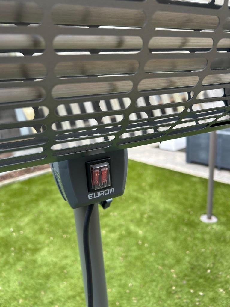 Eurom terrasverwarmer staand – 2000W – 160 cm, Draaibaar, Vloer, Zo goed als nieuw, X