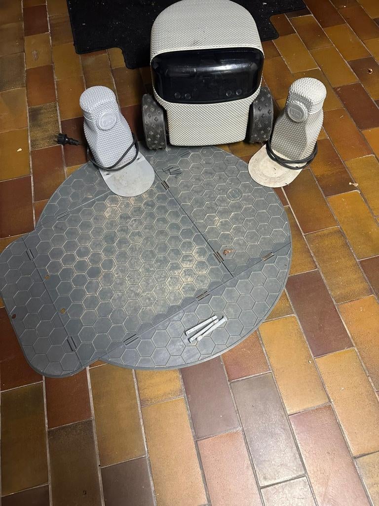 Robotmaaier - EEVE Willow 2 PRO - zonder perimeterdraad, Ophalen, EEVE, Gebruikt, Bestuurbaar via app