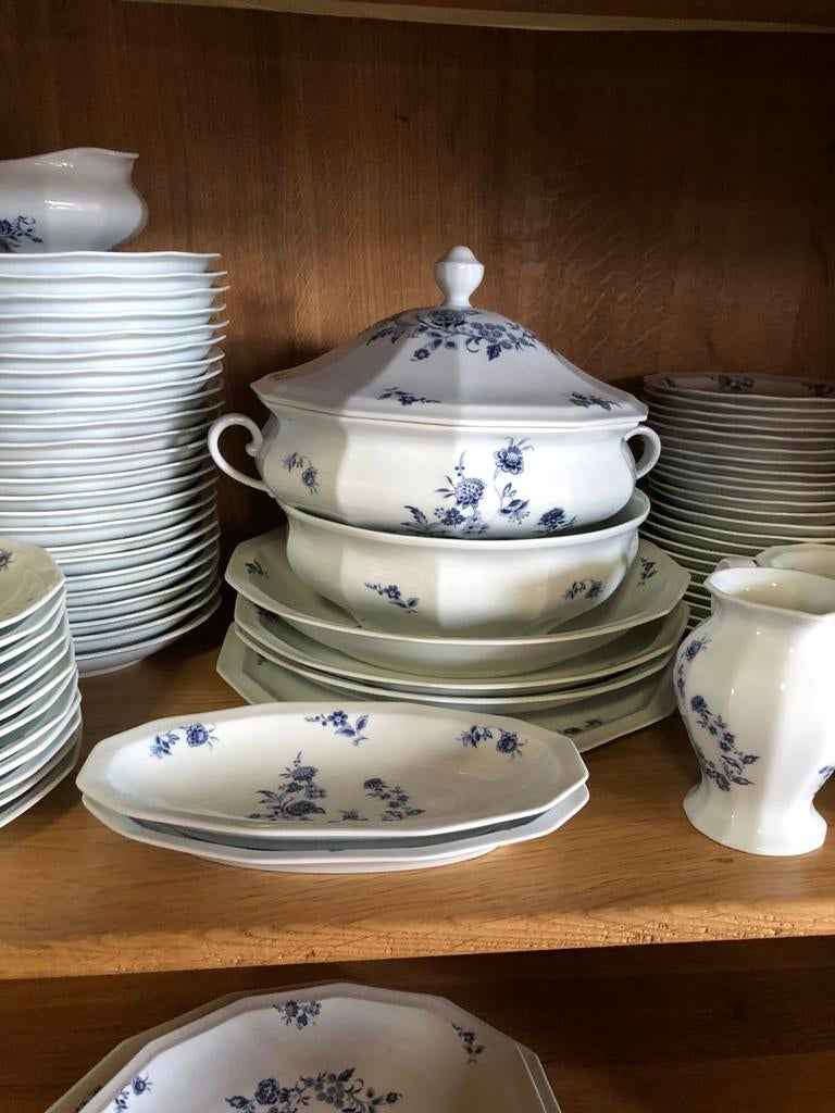 Porseleinen servies Limoges, Enlèvement