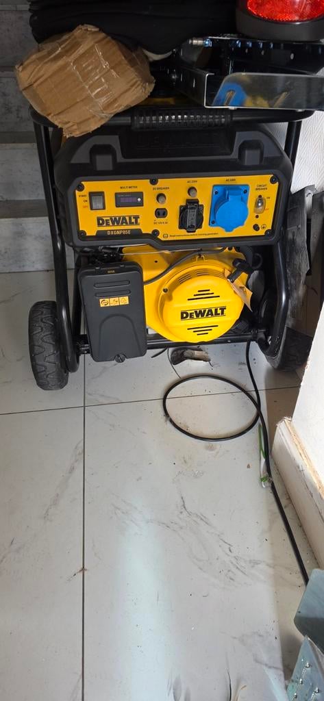DeWalt stroomgroep generateur 8.5 KWt, Tuin en Terras, Ophalen