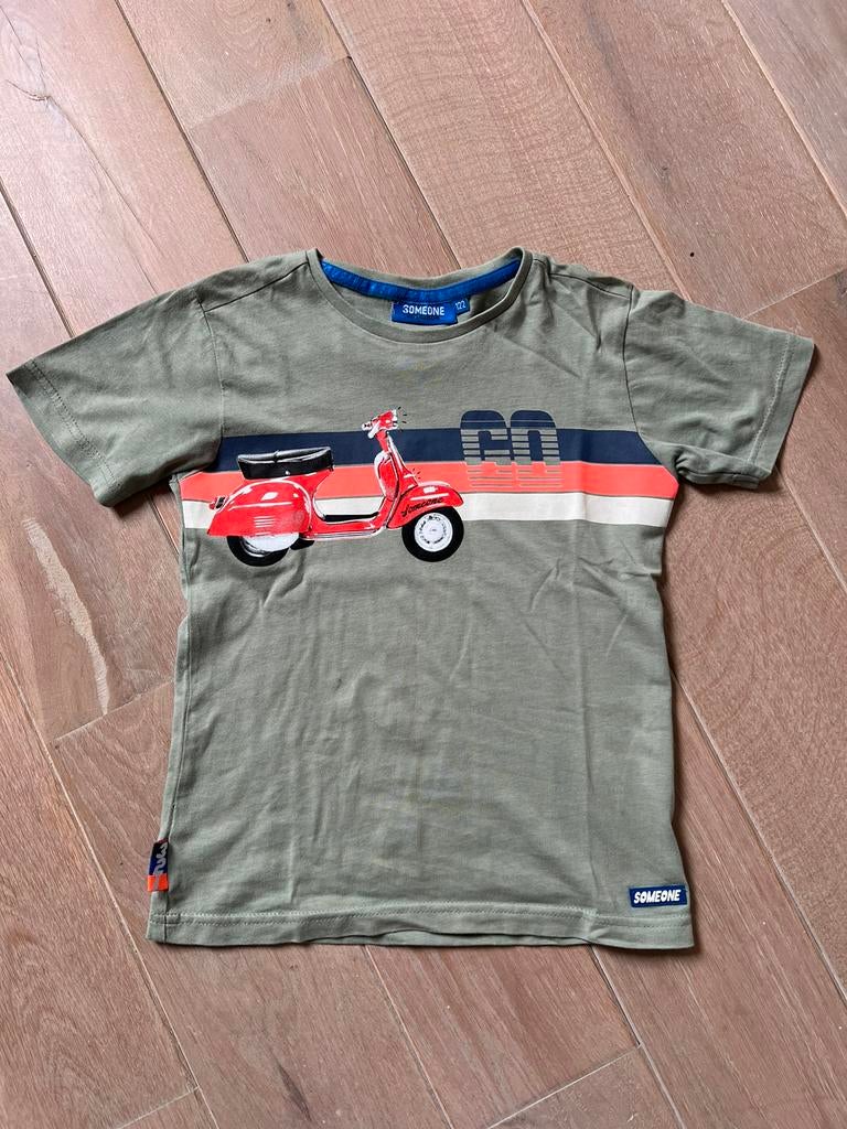 T-shirt maat 122 van Someone, Kinderen en Baby's, Kinderkleding | Maat 122, Gebruikt, Jongen of Meisje, Ophalen of Verzenden, Someone
