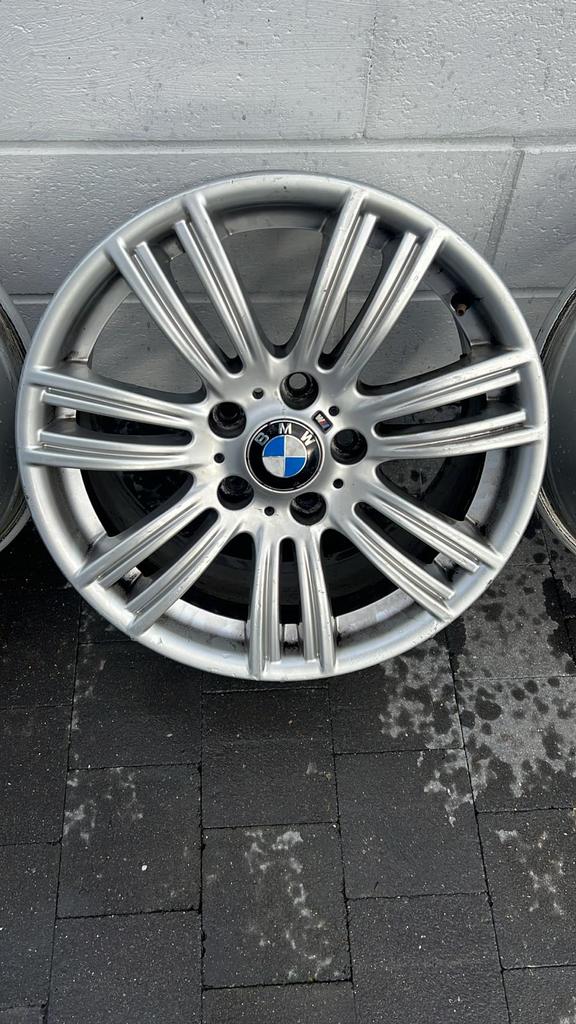 BMW M1 jantes 17 pouces, Ophalen, 17 inch, Velg(en)