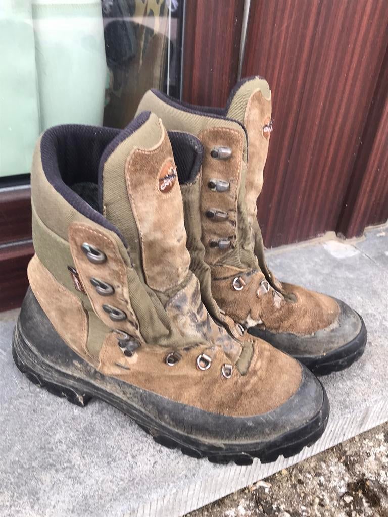 De kameel T 43, Gebruikt, Schoenen