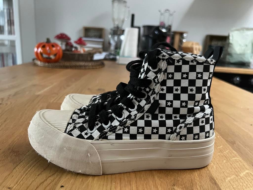 Baskets Zara p.32, Zara, Utilisé, Chaussures, Fille