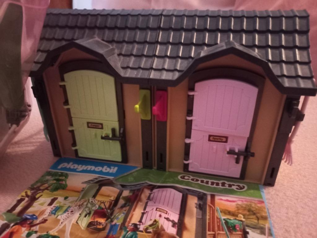 Playmobil country set 70995 Rijlessen met paardenboxen, Enlèvement, Comme neuf
