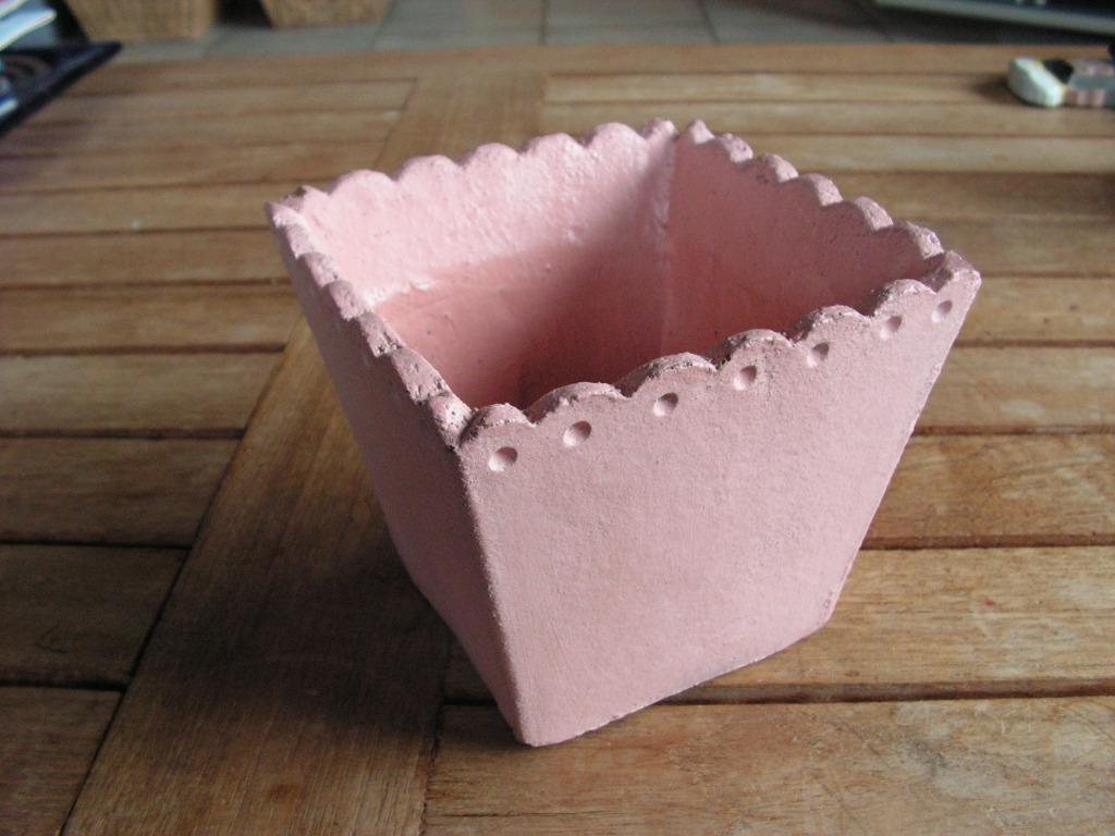 Roze kleine cache-pot in aardewerk., Vierkant, Ophalen of Verzenden, Zo goed als nieuw, Aardewerk