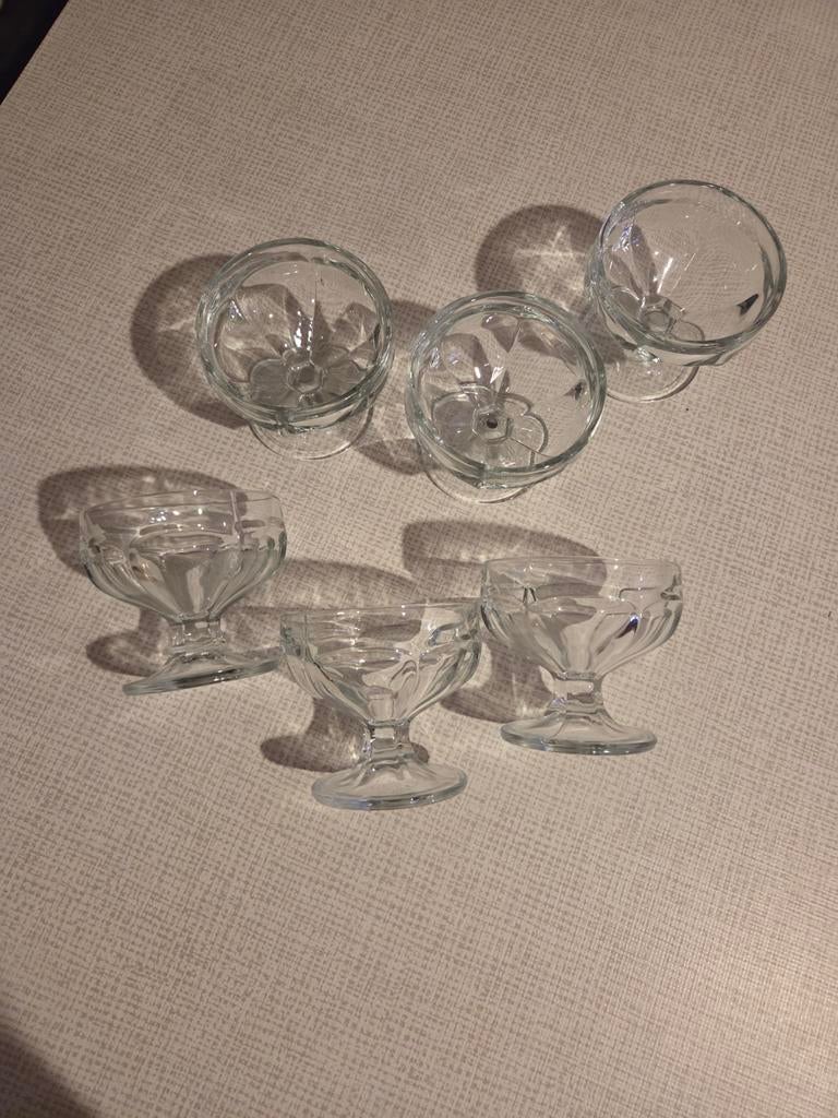 6 coupes à dessert vintage des années 70 sur pieds., Enlèvement ou Envoi