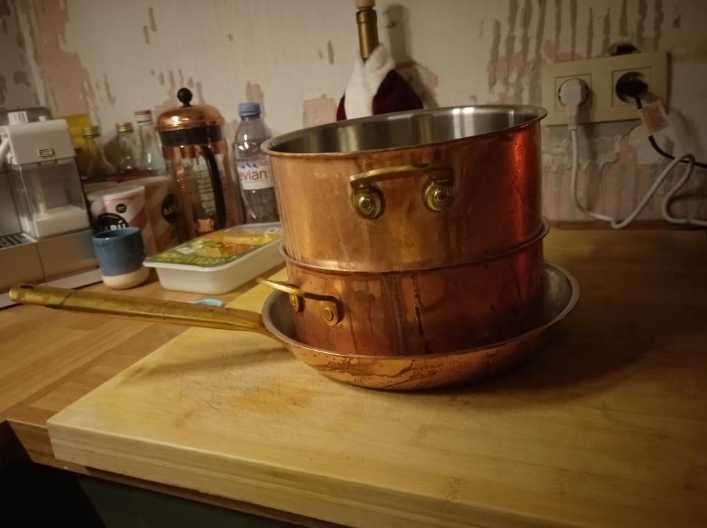 Poêle en cuivre et deux casseroles culinox, Enlèvement