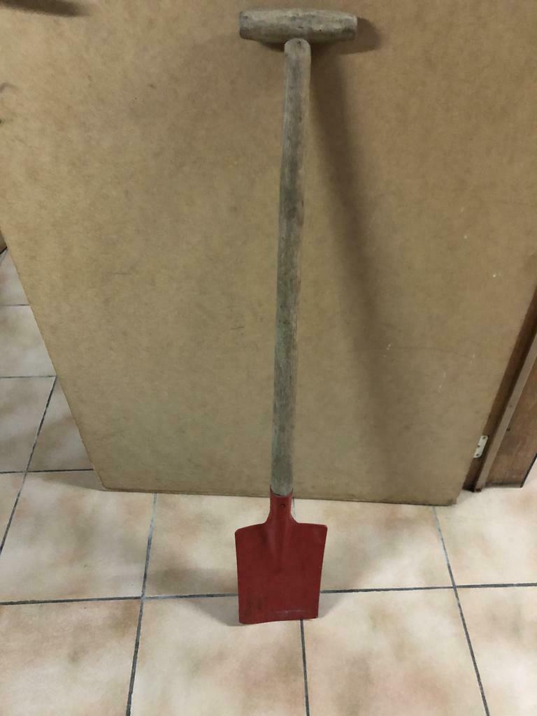 Schop , spade , hark, Ophalen of Verzenden, Gebruikt