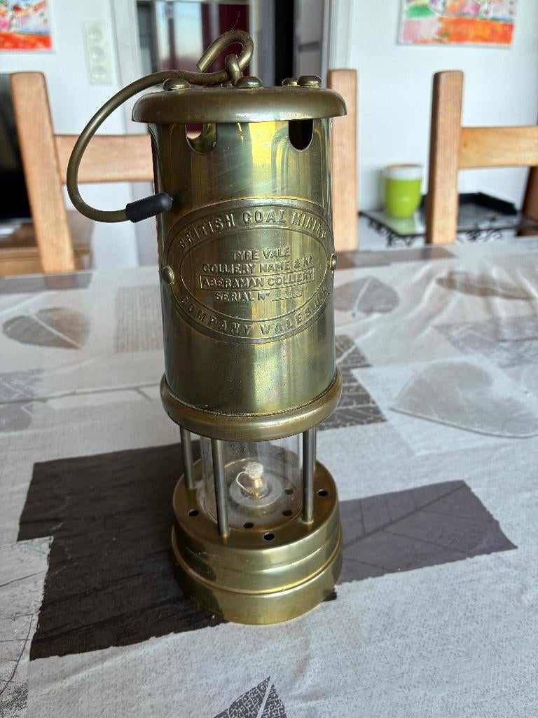 Lampe de mineur Angleterre Wales, Antiquités & Art, Antiquités | Bronze & Cuivre, Enlèvement ou Envoi
