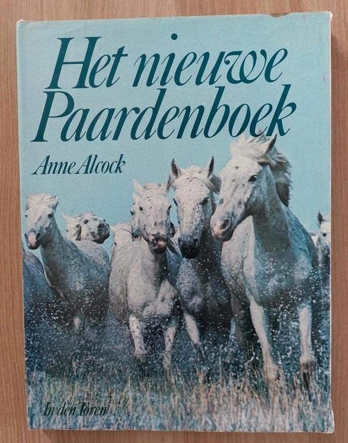 HET NIEUWE PAARDENBOEK, Boeken, Ophalen of Verzenden, Gelezen