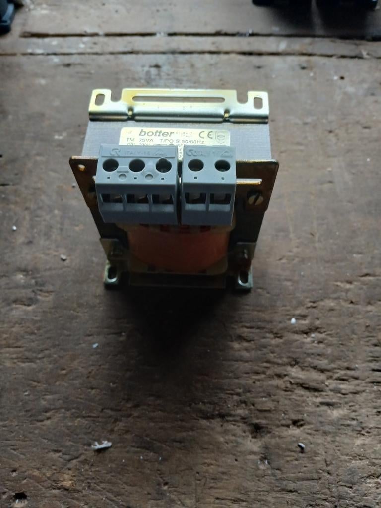 Composants électriques, Enlèvement ou Envoi, Comme neuf