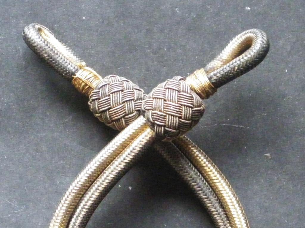 Jugulaire en cannetille dorée pour képis ou Pontus belge, Envoi, Armée de terre, Autres types