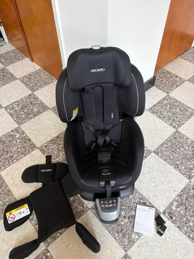 Recaro Zero-1 draaibare kinderautostoel, Ophalen, Zo goed als nieuw, Isofix