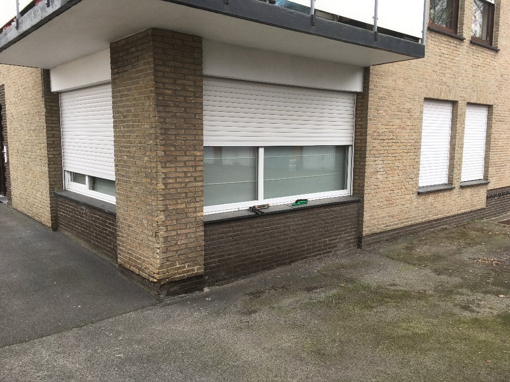 Gelijkvloers appartement te Roeselare, Immo, 50 m² of meer, Provincie West-Vlaanderen
