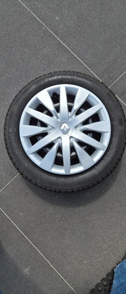 Winterbanden met velgen, Auto-onderdelen, Ophalen, 215 mm, Banden en Velgen, Nieuw