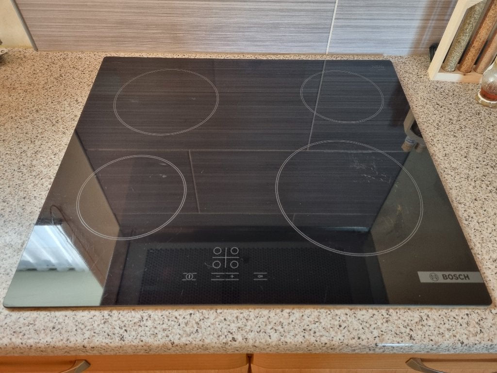 Taque cuisson Bosch, Electroménager, Enlèvement, Utilisé, Induction, 4 zones de cuisson