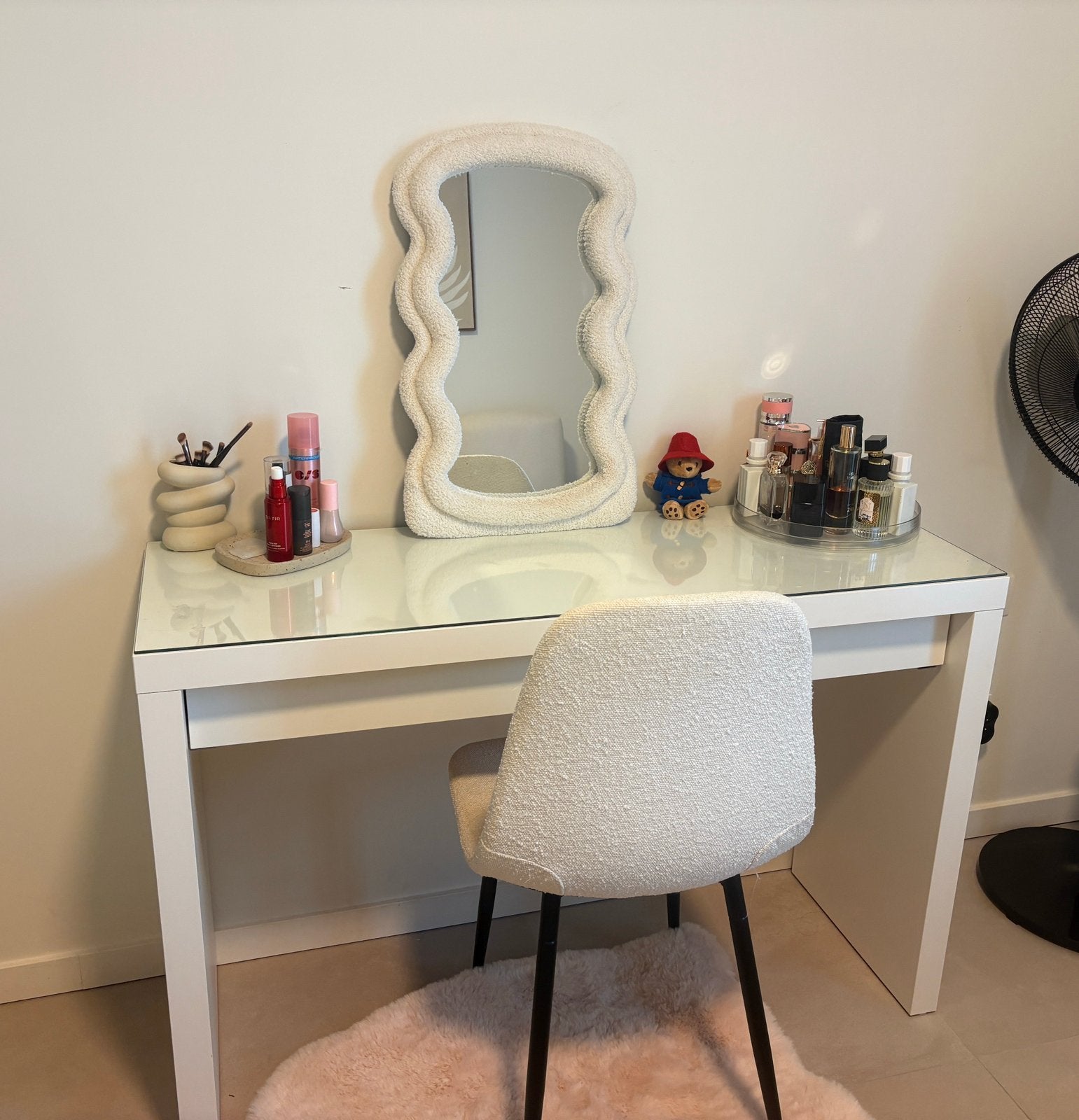 Make-uptafel met spiegel en stoel (complete set), Ophalen, Gebruikt, Hout