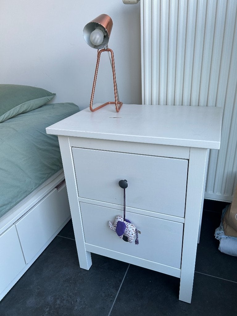 Nachtkastje - GRATIS, Huis en Inrichting, Slaapkamer | Nachtkastjes, Gebruikt, 55 tot 70 cm, Minder dan 45 cm, Hout, Ophalen