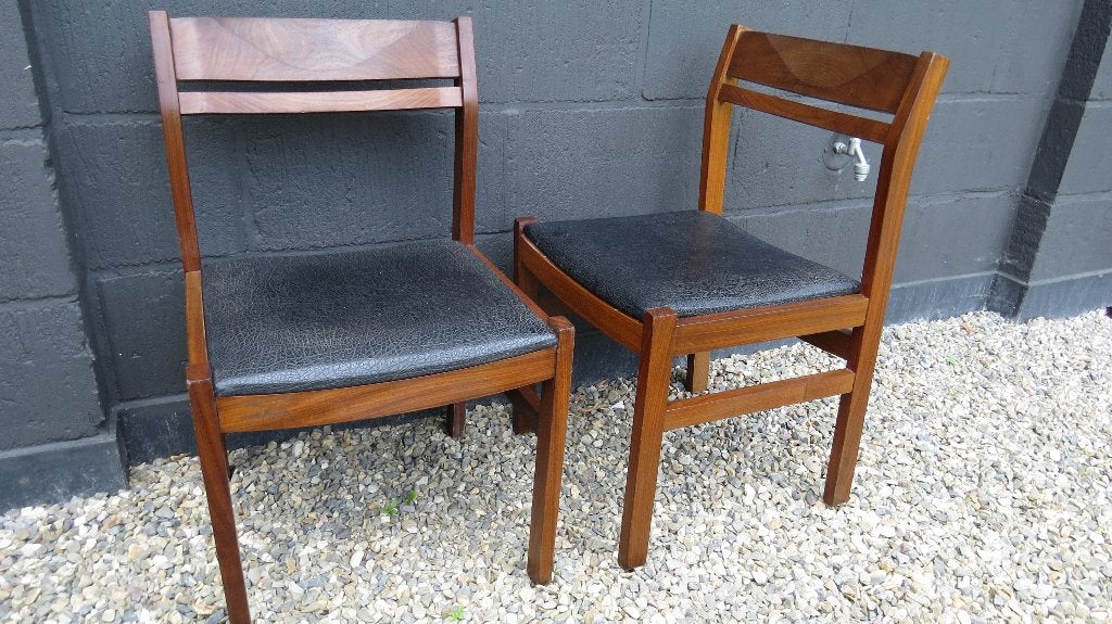 set van 2 brutalist stoelen, Ophalen