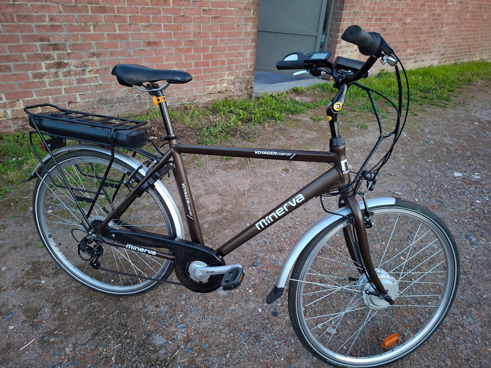 Vélo électrique Minevra à l'état neuf !, Enlèvement, Comme neuf, 50 km par batterie ou plus