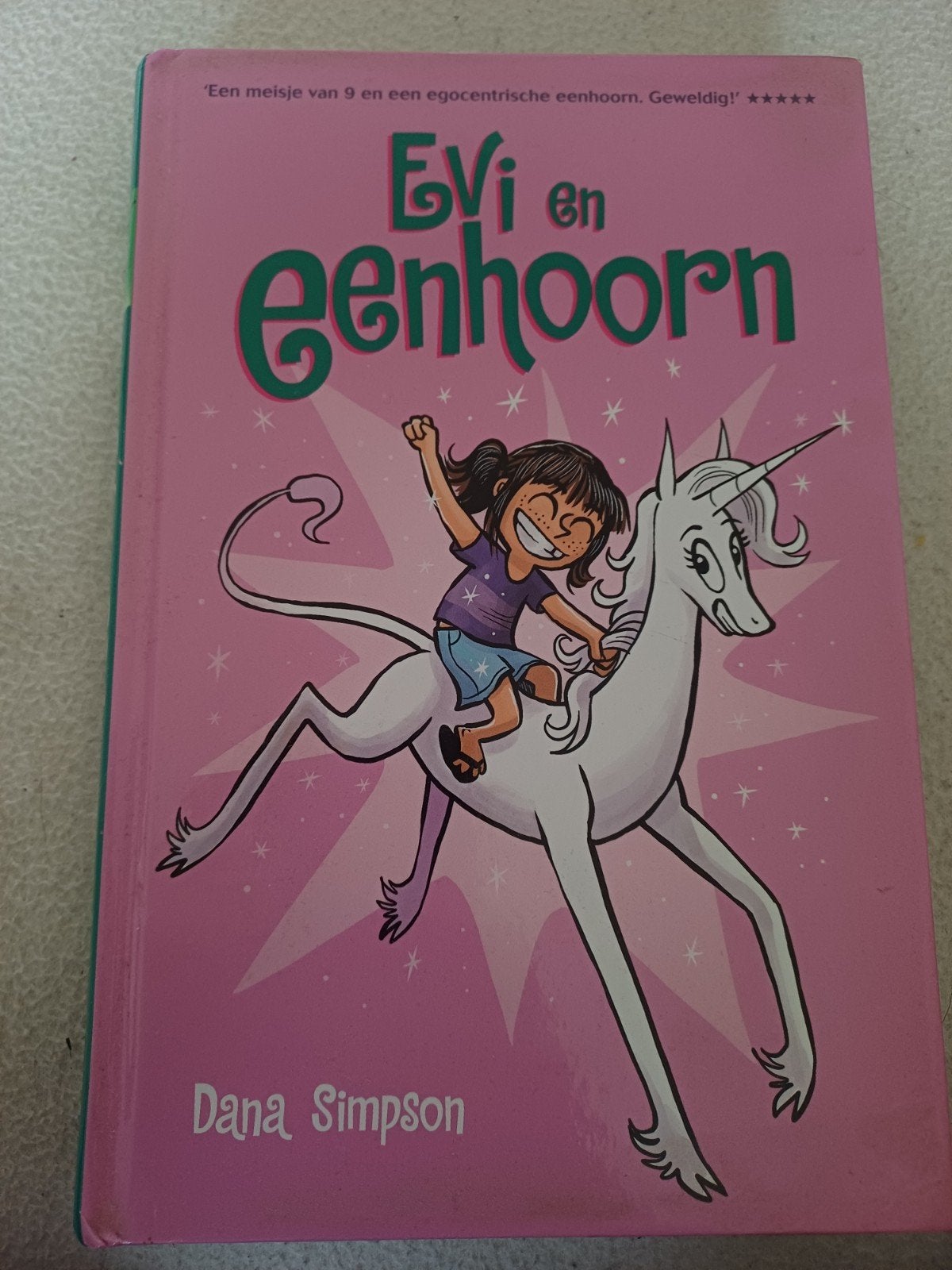Dana Simpson - Evi en eenhoorn, Enlèvement ou Envoi, Dana Simpson