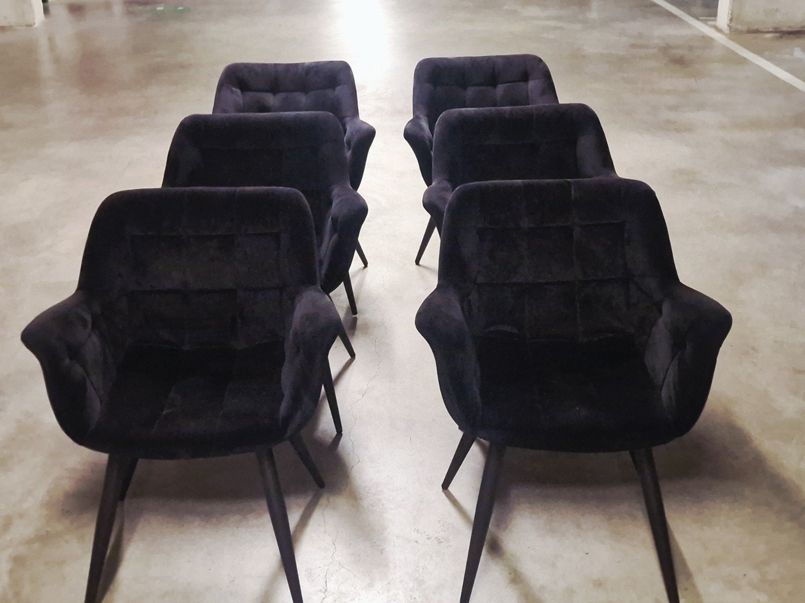 Goeie kwaliteit zwarte stof 6 stuks eetkamer stoelen heel go, Ophalen, Stof
