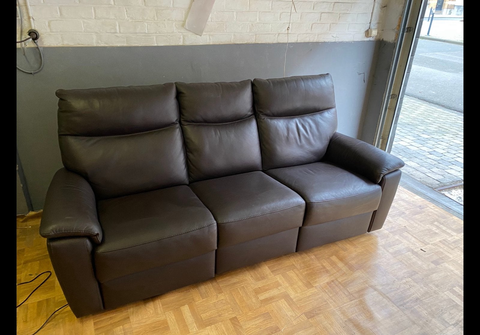 Fauteuil relax, Enlèvement, Utilisé, Trois personnes, Cuir