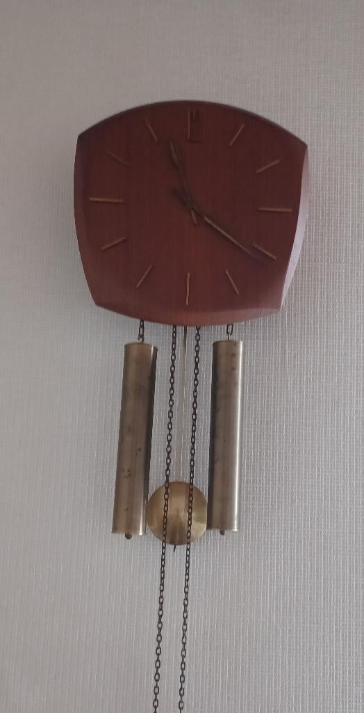 oude hangklok met pendule, Ophalen