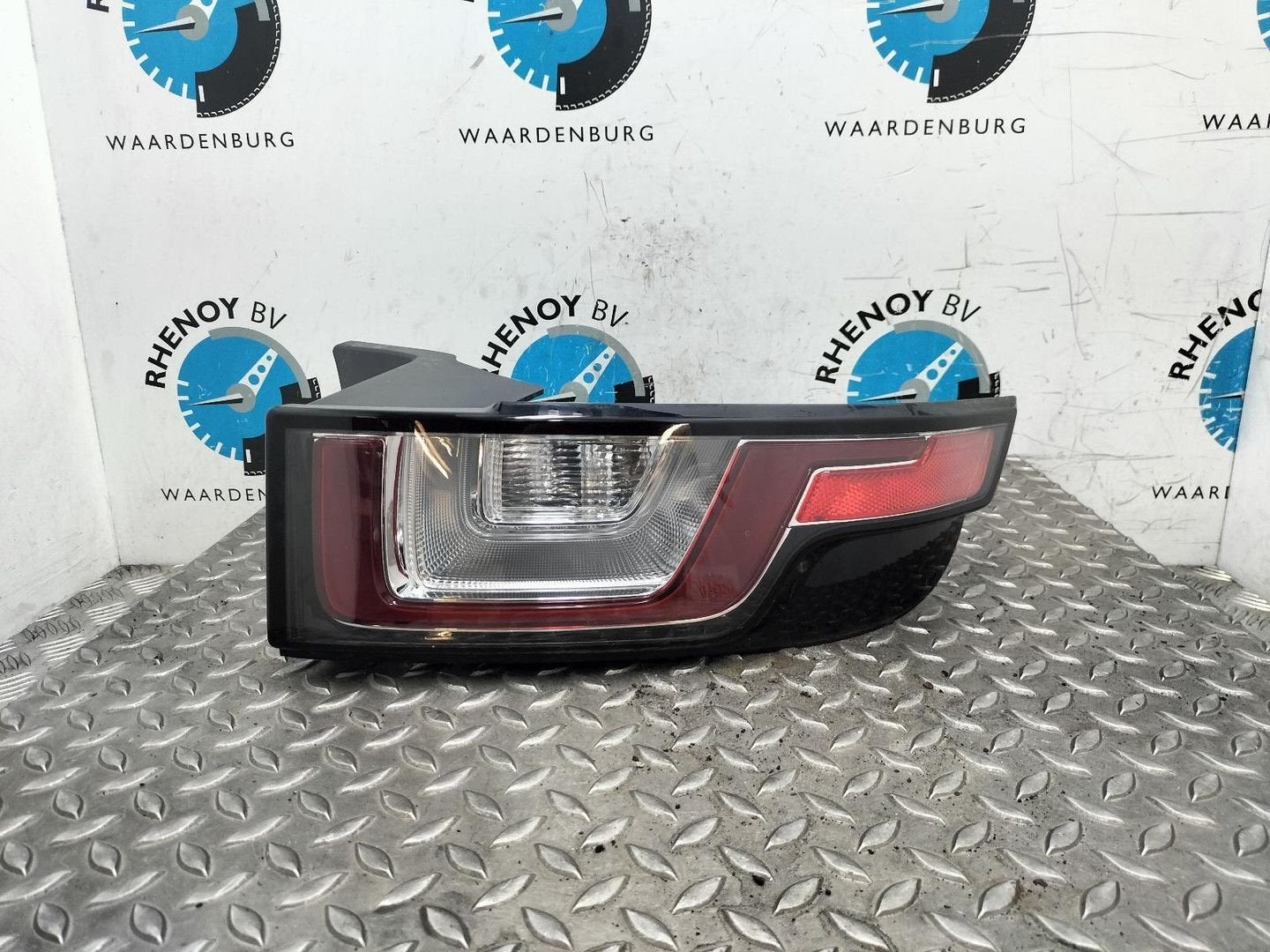 LANDROVER RANGE ROVER EVOQUE L538  HSE Dynamic ACHTERLICHT R, Ophalen of Verzenden, Gebruikt, Stiba lid