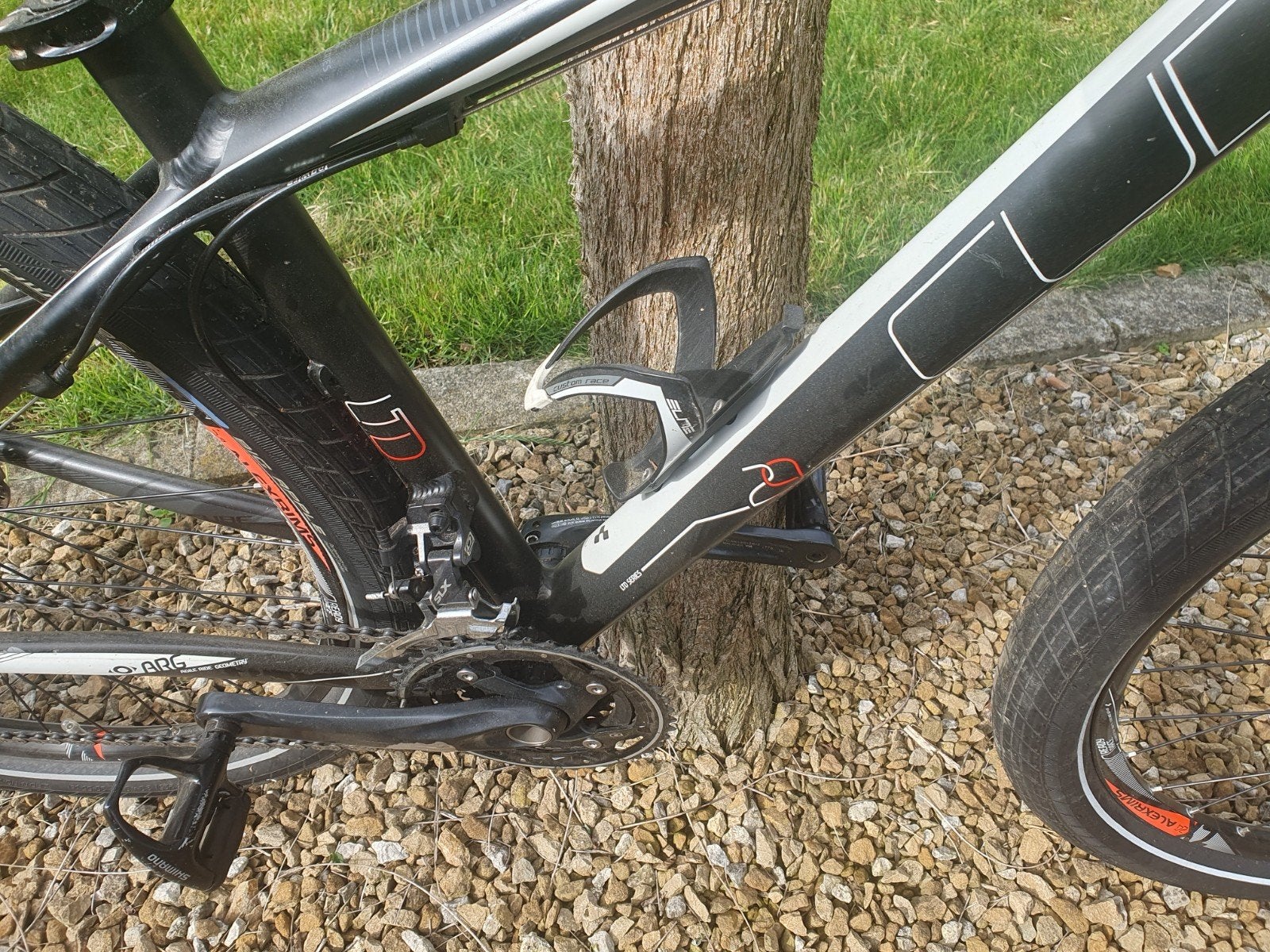 Mtb te koop, Enlèvement