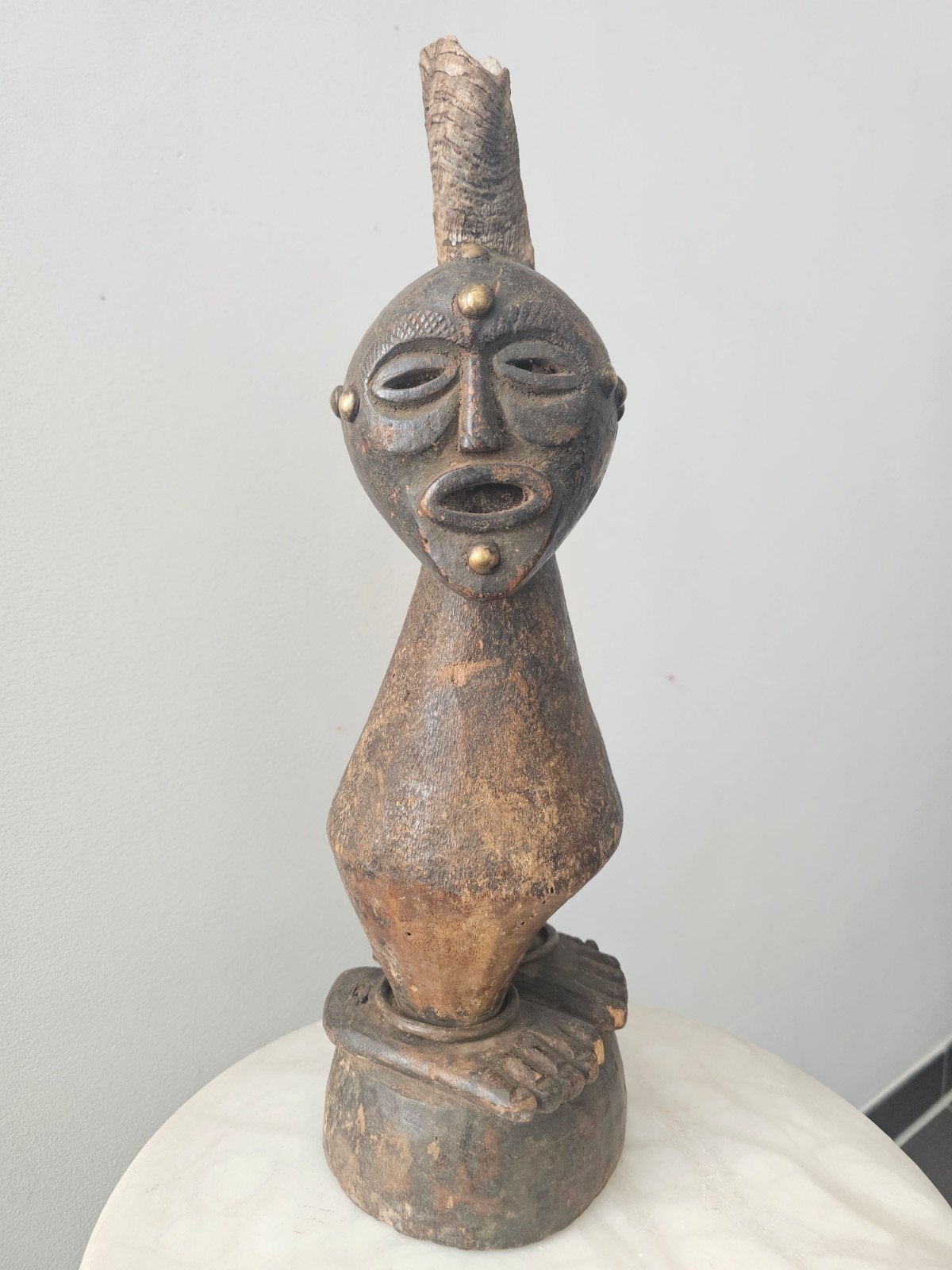 Songye fetisj uit Congo. 42cm, Afrika, 42 cm, Ophalen of Verzenden, Metaal