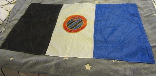 Vlag Club Brugge - Voetbal - Blauw /wit / zwart - vintage, Enlèvement ou Envoi, Utilisé, Autres types