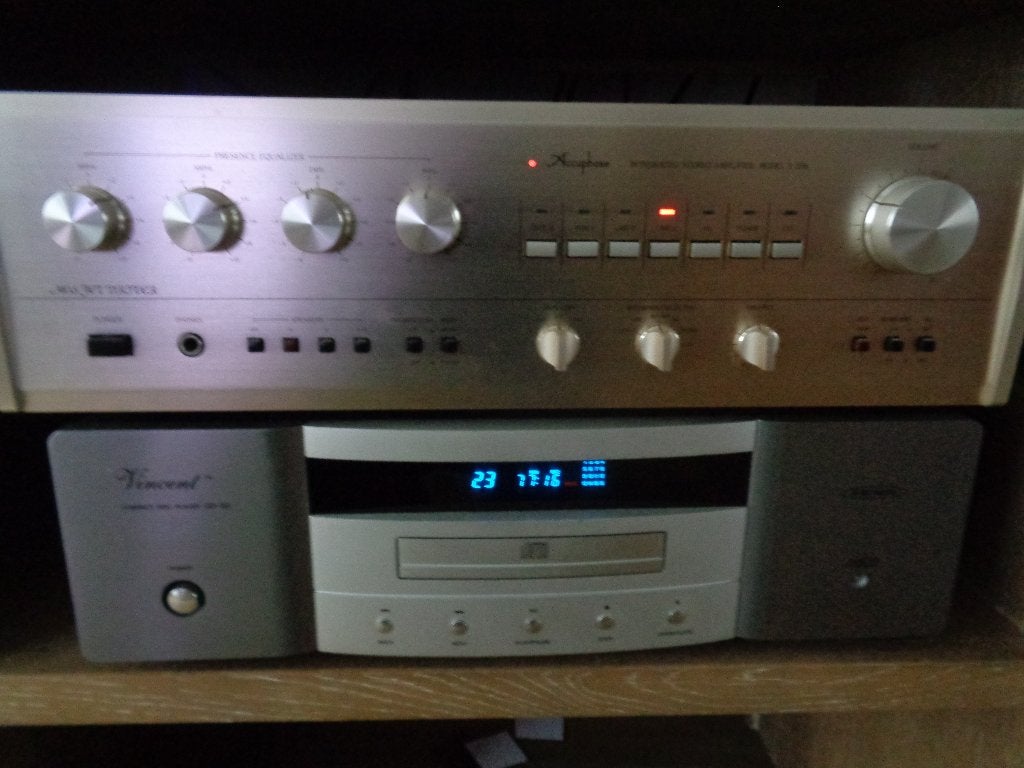 Accuphase E 206, Autres marques, 60 à 120 watts, Comme neuf, Enlèvement