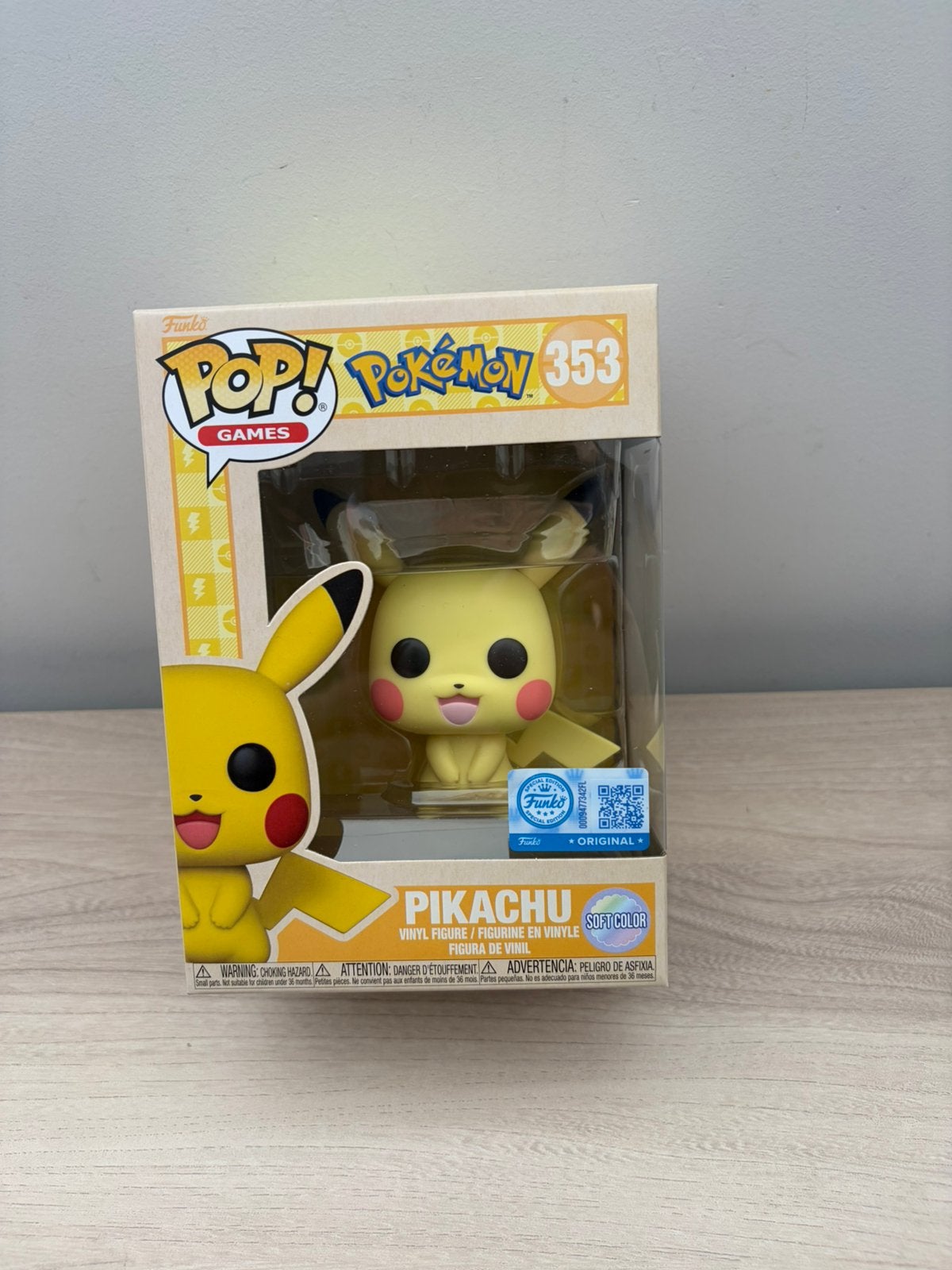 Funko Pop! Pikachu #353 – ‘Soft Clear’ (Special Edition), Ophalen of Verzenden, Zo goed als nieuw