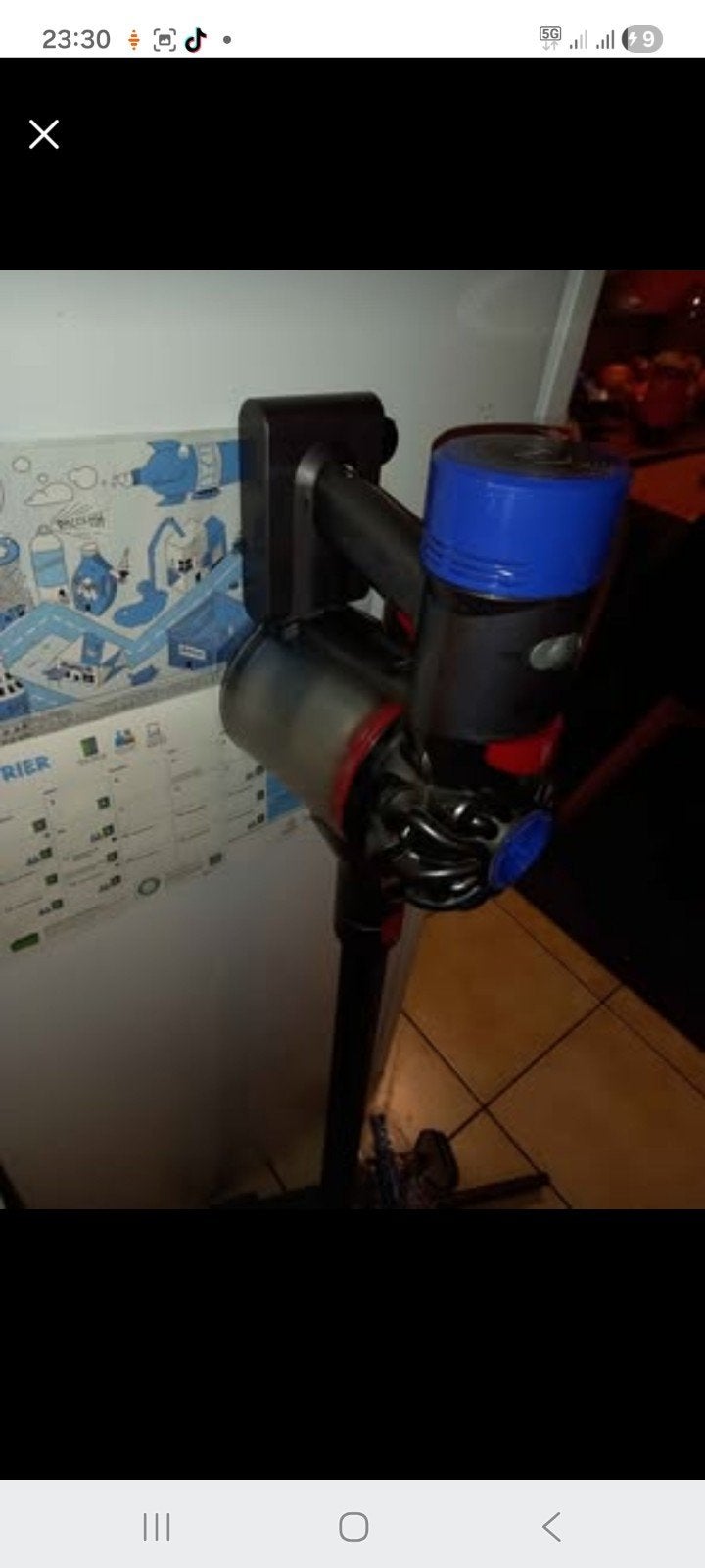 Dyson v7 animal extra+support mural embouts brosse motorisé, Elektronische apparatuur, Stofzuigers, Ophalen of Verzenden, Dyson