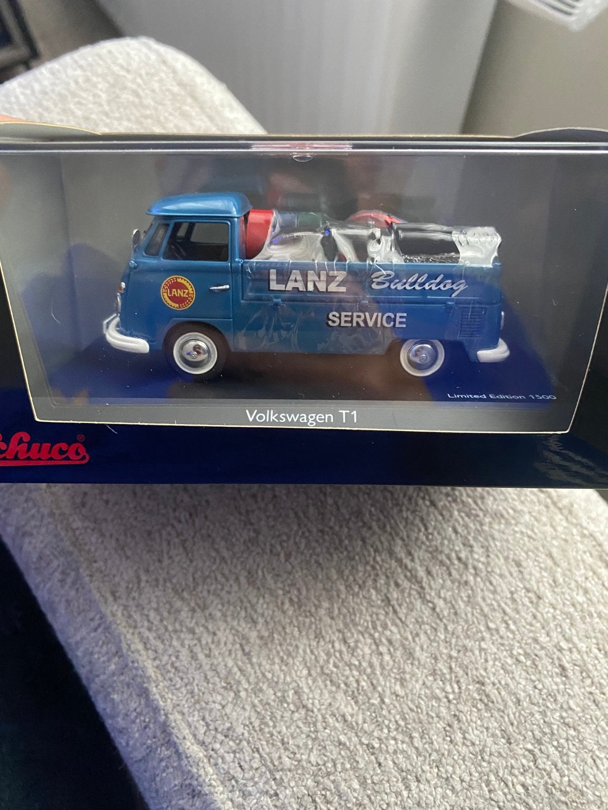Vw T1 Lanz Bulldog Service 1:43, Enlèvement ou Envoi, Comme neuf, Schuco