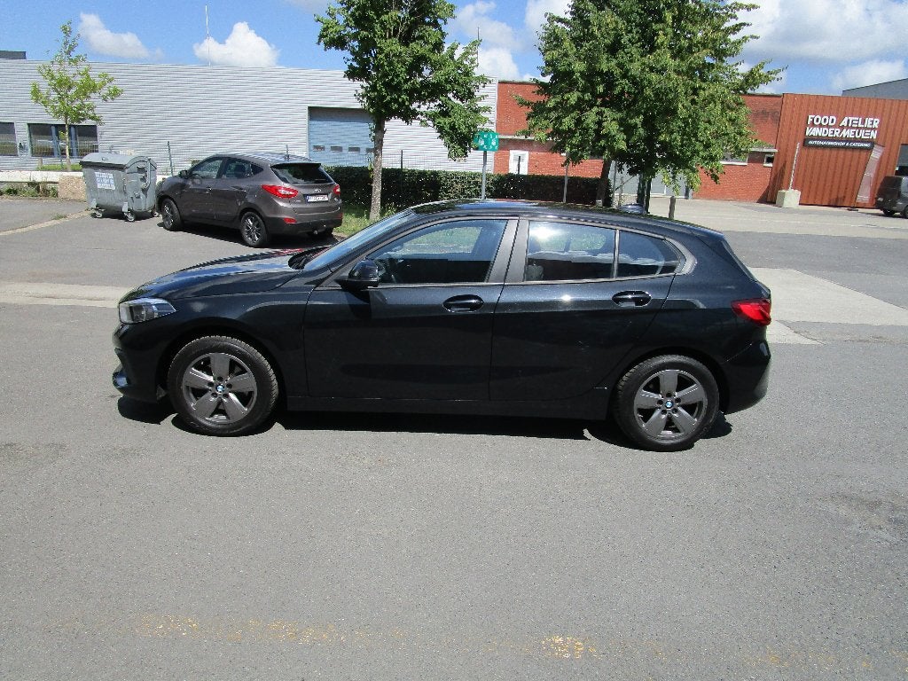 BMW 116I Advantage, Auto's, Voorwielaandrijving, 4 cilinders, Zwart, Bedrijf