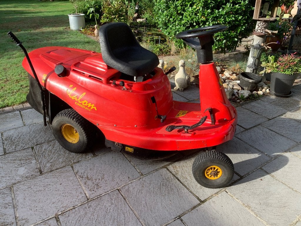 Zitmaaier  10.5Hp, hydrostaat, Enlèvement, Utilisé