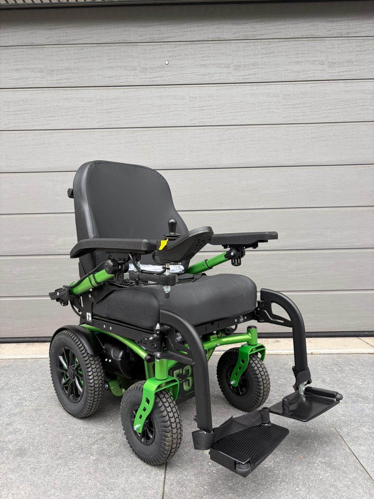 Fauteuil roulant électrique Vermeiren Forest F3 ( Nieuw ), Divers, Enlèvement ou Envoi, Pliant, Neuf, Fauteuil roulant électrique