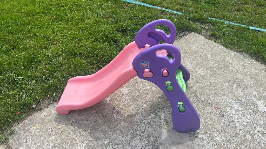 Kleine roze glijbaan, Kinderen en Baby's, Speelgoed | Buiten | Speeltoestellen, Gebruikt, Ophalen