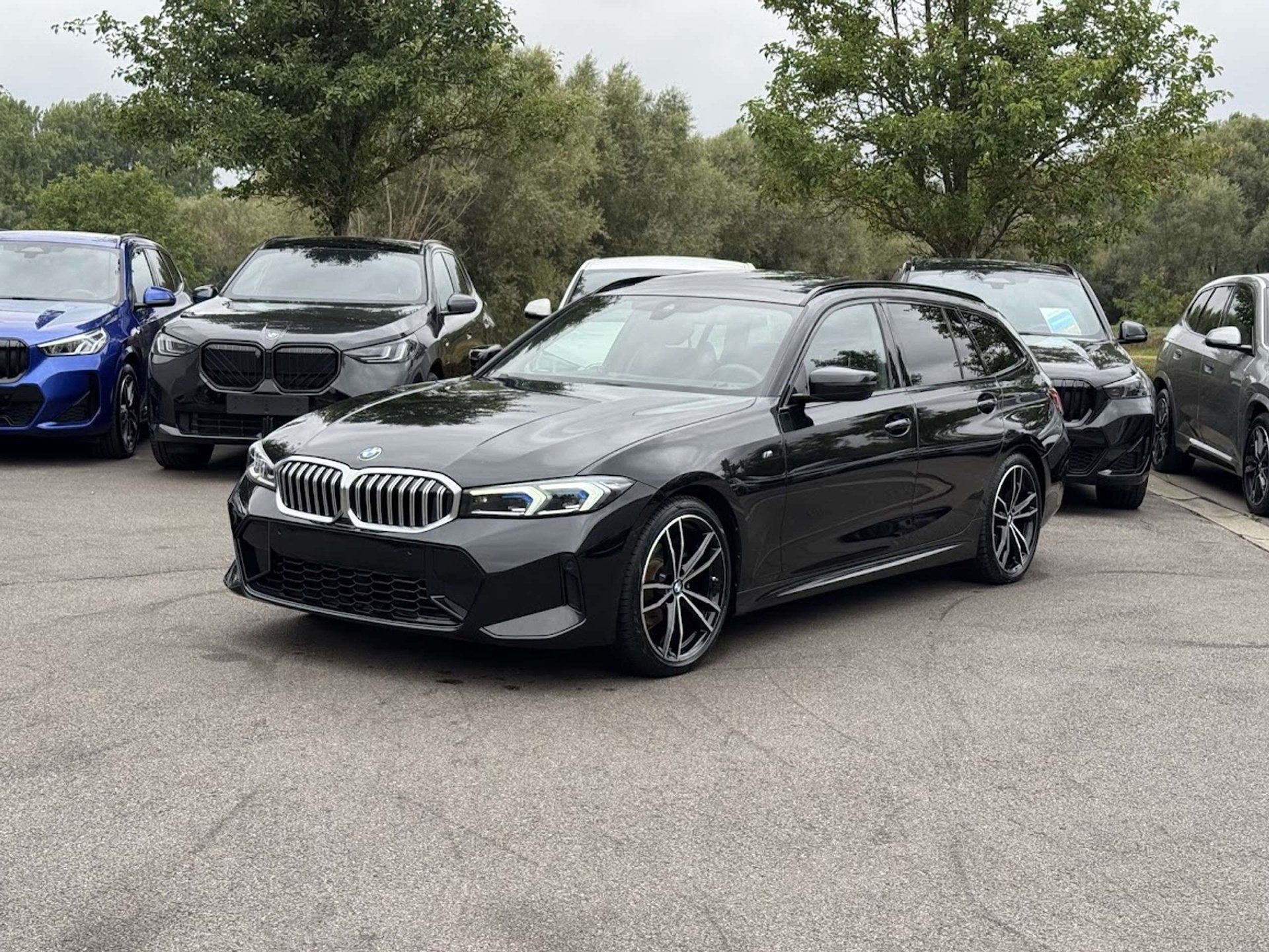 BMW 318 i Touring M Sport / PANO / HUD / CAM / BLINDSPOT, Autos, Achat, https://public.car-pass.be/vhr/dd56b9f2-4355-4088-8f49-c0b627c74707