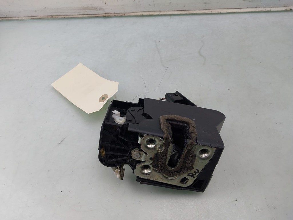 SERRURE DE PORTE RODS AVANT DROIT Dacia Sandero III, Dacia, Renault Deutschland AG, Utilisé, Peter-Huppertz-Straße 5
51063  Köln, DE