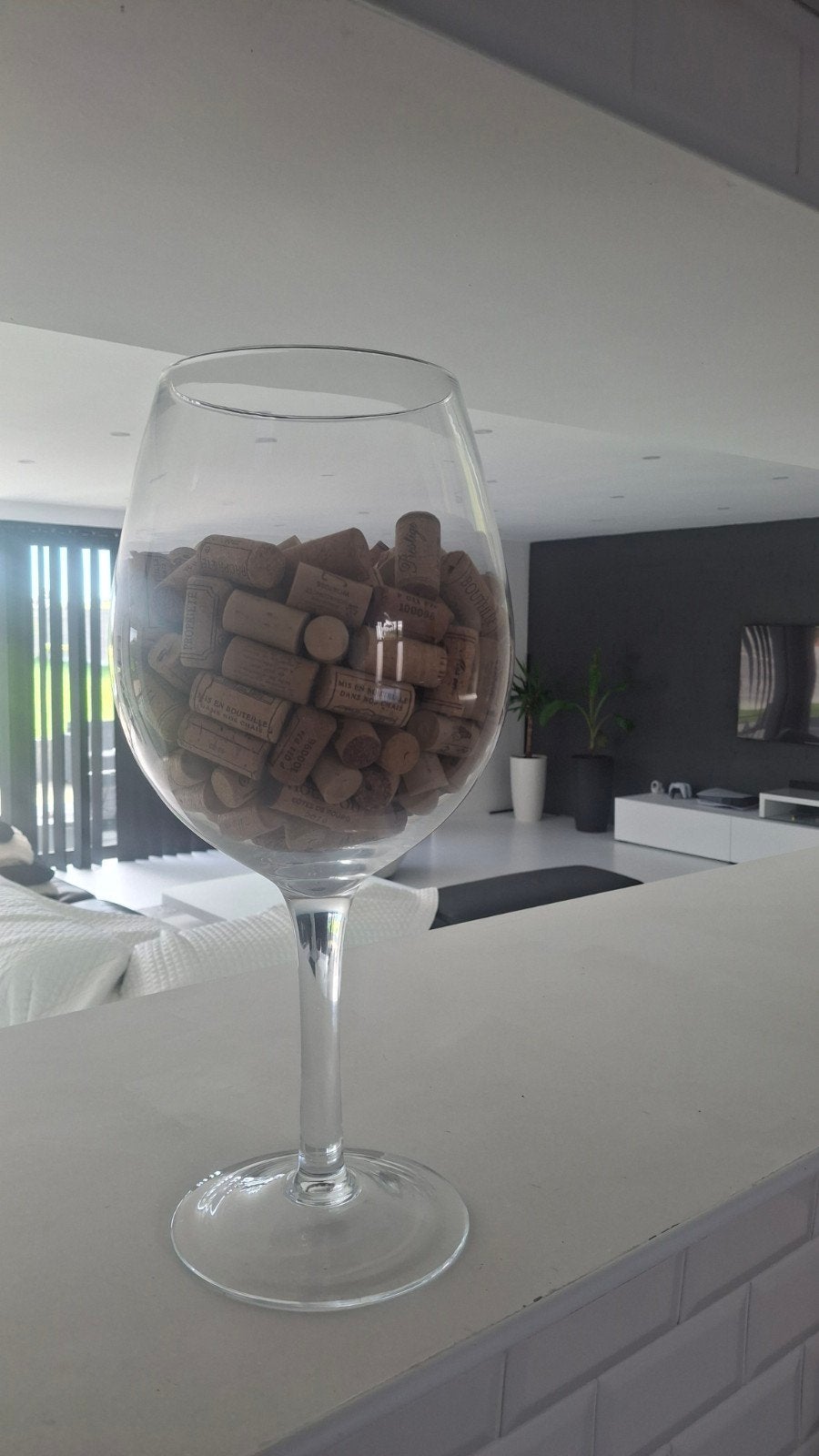 Verre à vin XXL 50 cm pleins de bouchons de Liège, Enlèvement ou Envoi, Neuf