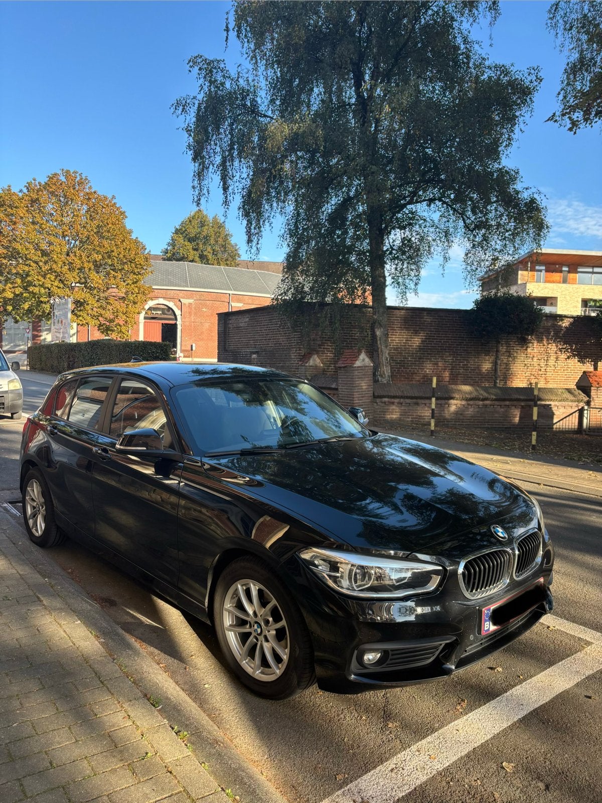 BMW 116i (2018) bien entretenue, 117 000 km, pneus neufs, Autos, Achat, Euro 6, Boîte manuelle, Entretenue par le concessionnaire