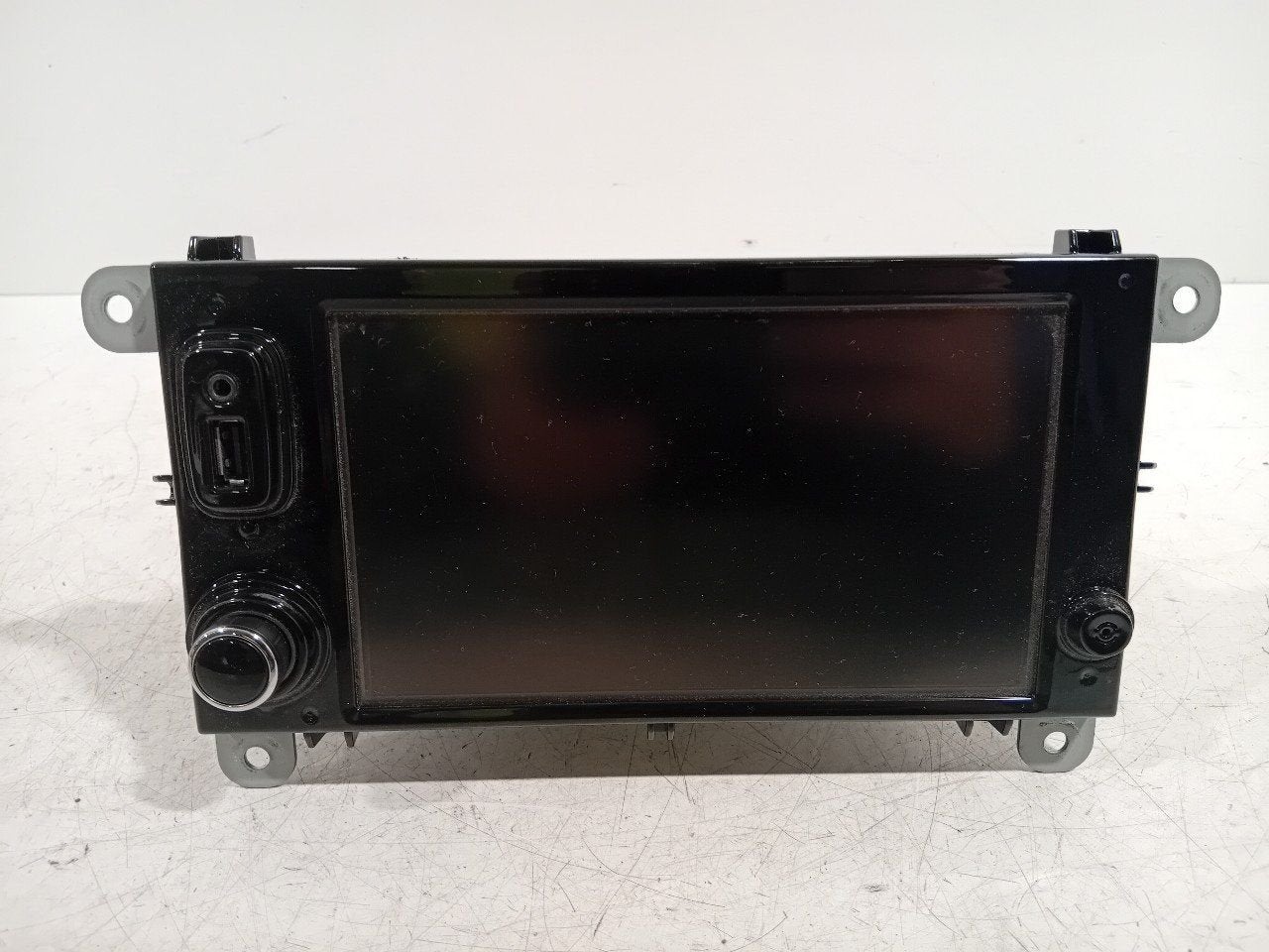 Navigatiesysteem Renault Clio, Onderdelen@venauto.nl, Van der Ven Autorecycling B.V., Ettenseweg 76, 4706 PB Roosendaal, The Netherlands